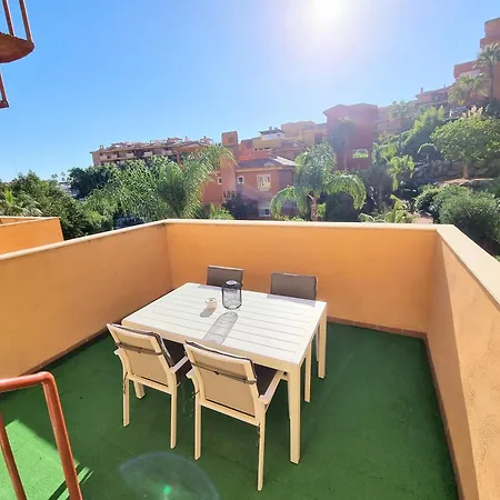 شقة Golf & In La Reserva De ماربيا